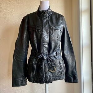 Vintage Gap black leather belted jacket, zipper and snap front Size M *LIKE NEW*